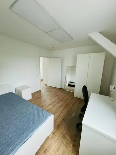 WG-Zimmer mit 13 m² in Stuttgart – Bild 1