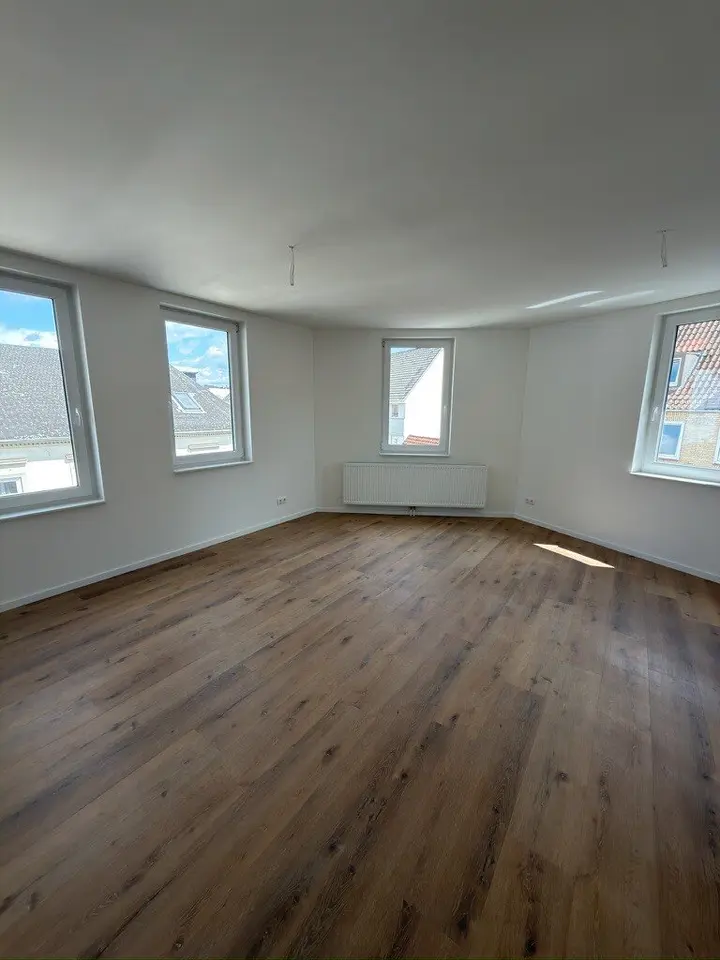 3 Zimmer Wohnung mit 82 m² in Neumünster – Bild 1