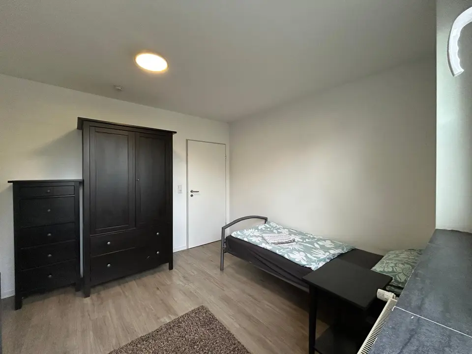 WG-Zimmer mit 11 m² in Düsseldorf – Bild 7