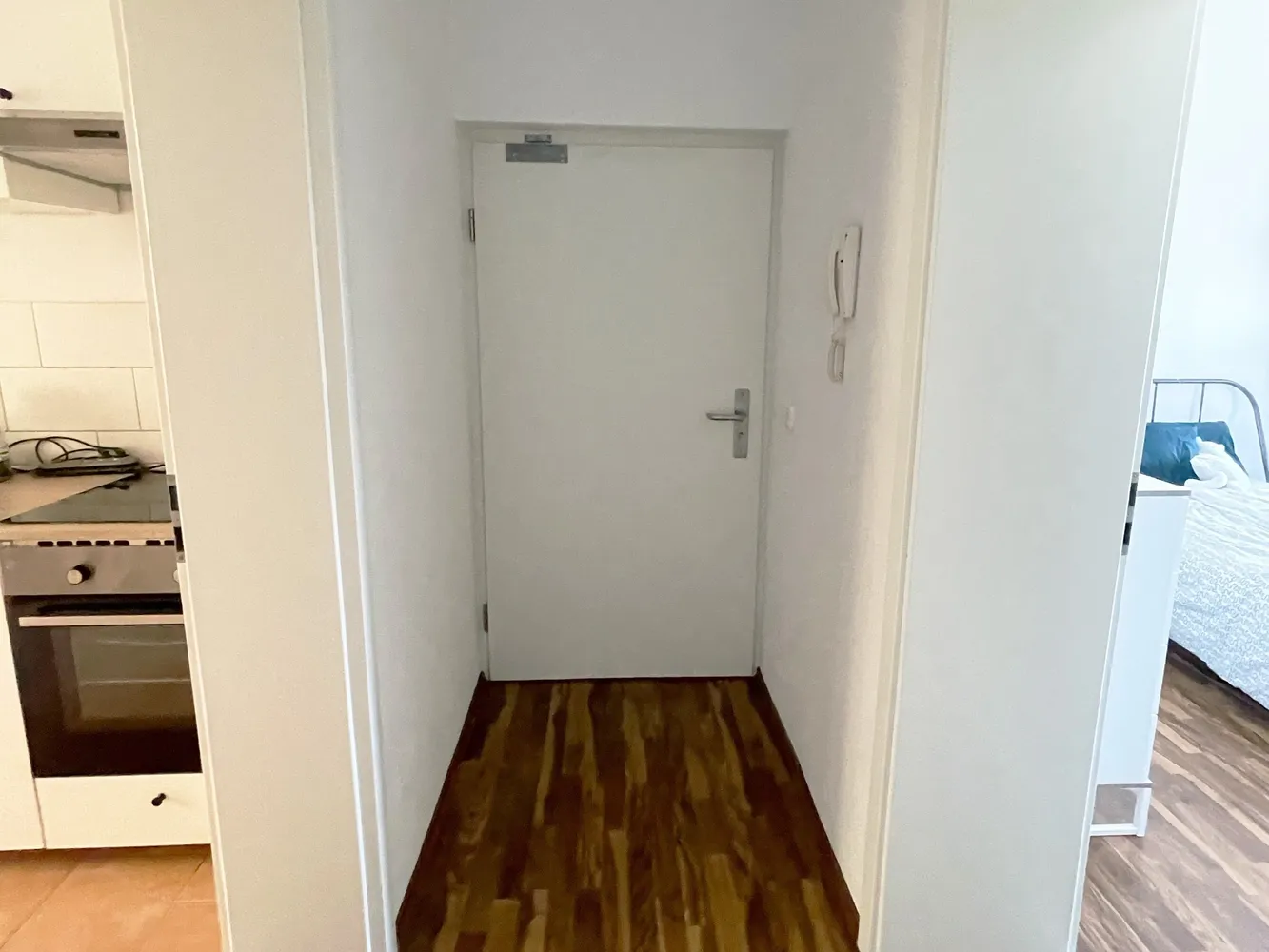 3 Zimmer Wohnung mit 76 m² in Magdeburg – Bild 2
