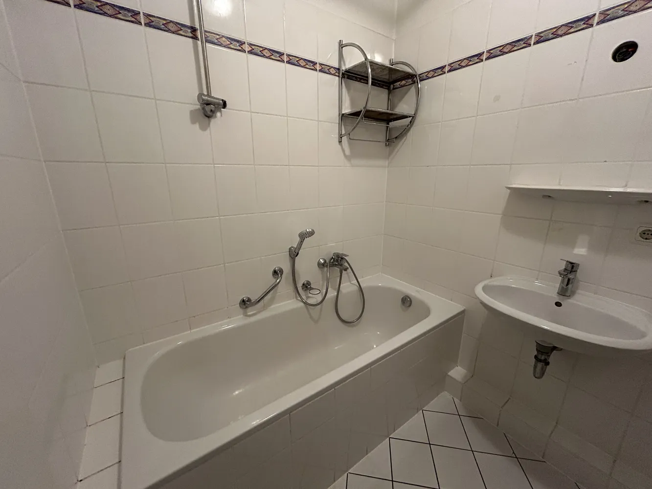 2 Zimmer Wohnung mit 48 m² in Plauen – Bild 5
