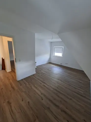 3 Zimmer Haus mit 90 m² in Nürnberg – Bild 11