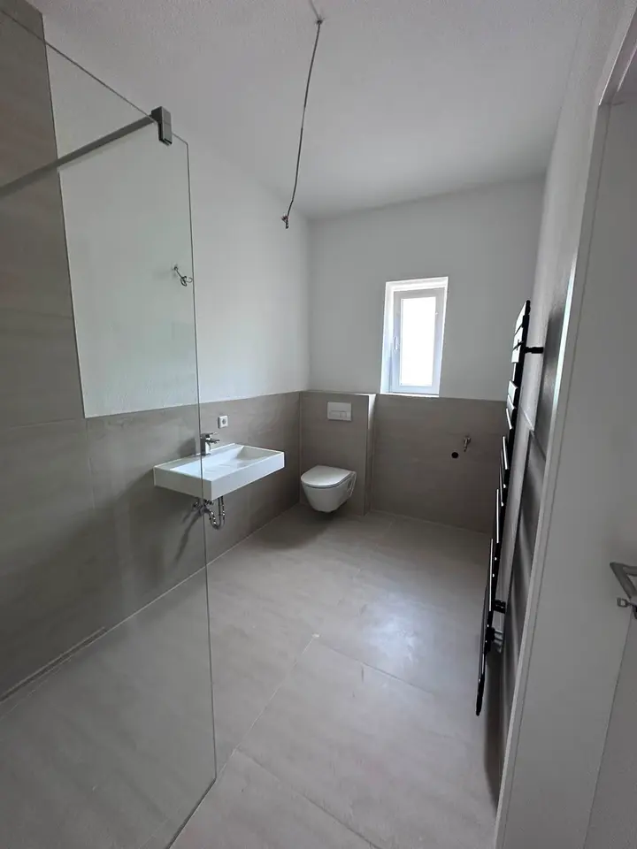 2 Zimmer Wohnung mit 71 m² in Detmold – Bild 2