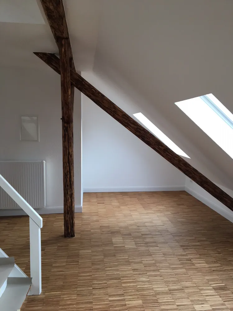 4 Zimmer Wohnung mit 100 m² in Hildesheim – Bild 2