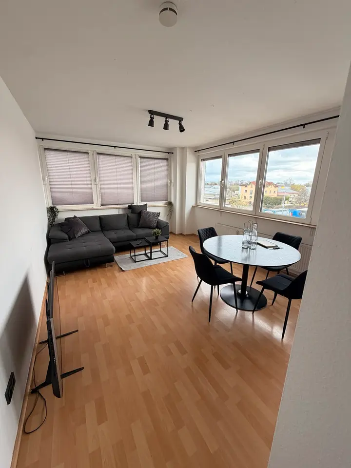 16 Zimmer Wohnung mit 90 m² in Mainz – Bild 9