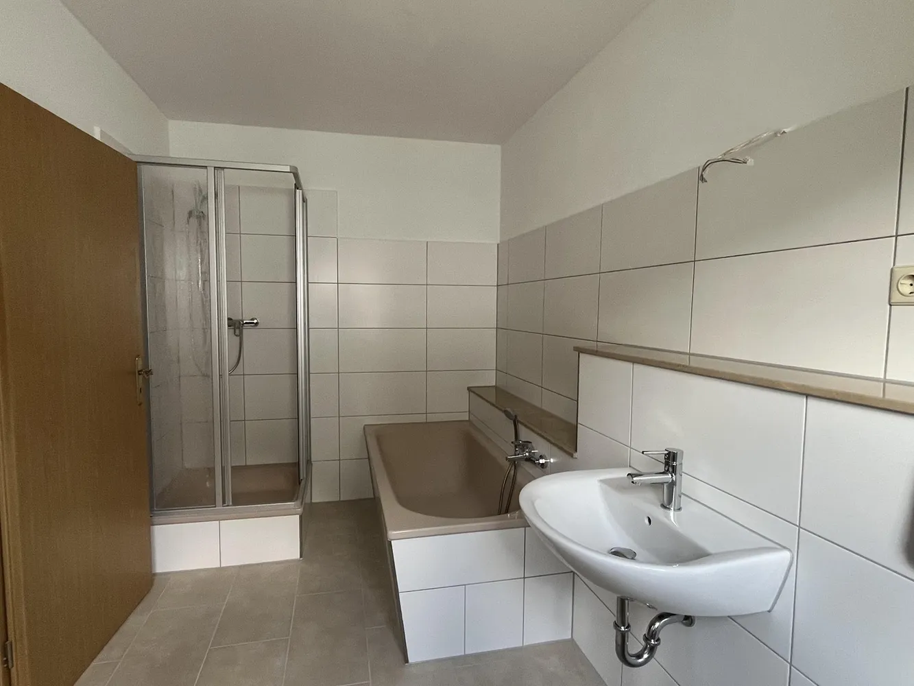 3 Zimmer Wohnung mit 75 m² in Zwickau – Bild 6