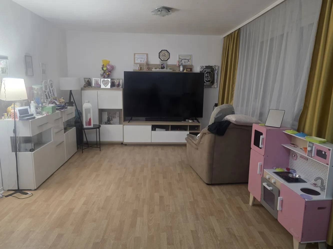 3 Zimmer Wohnung mit 110 m² in Neuwied – Bild 1