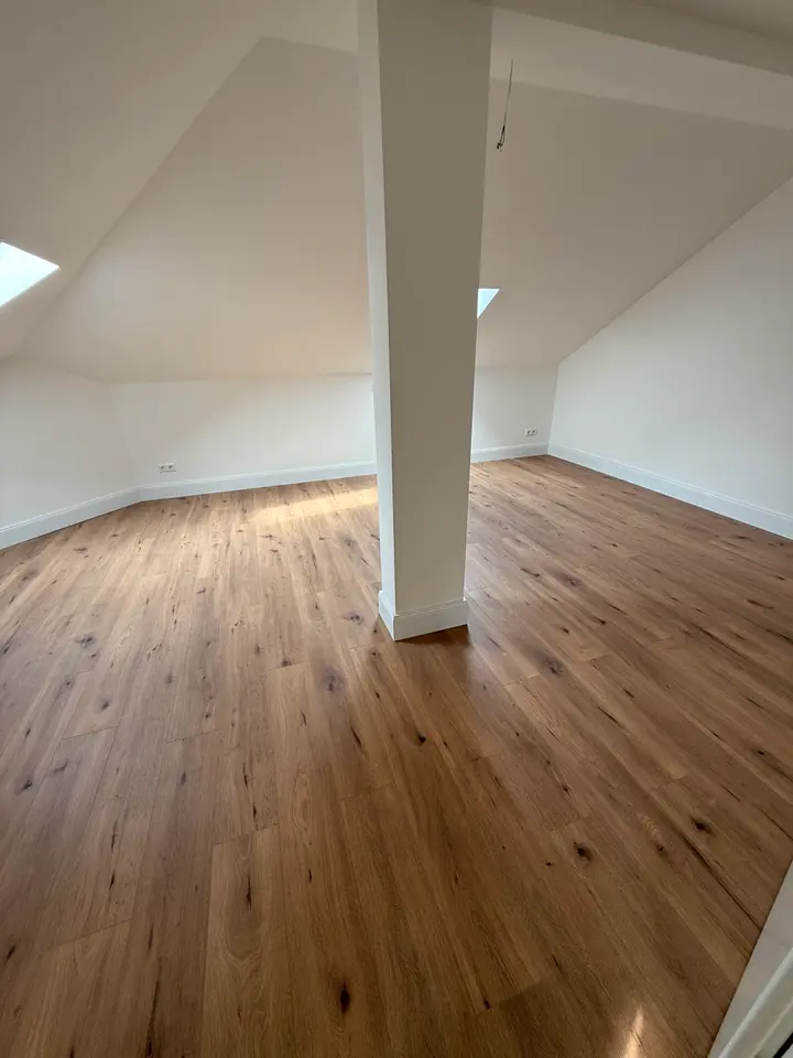 2 Zimmer Wohnung mit 100 m² in Celle – Bild 2