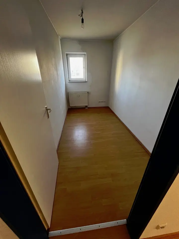 2 Zimmer Wohnung mit 31 m² in Freiberg – Bild 2