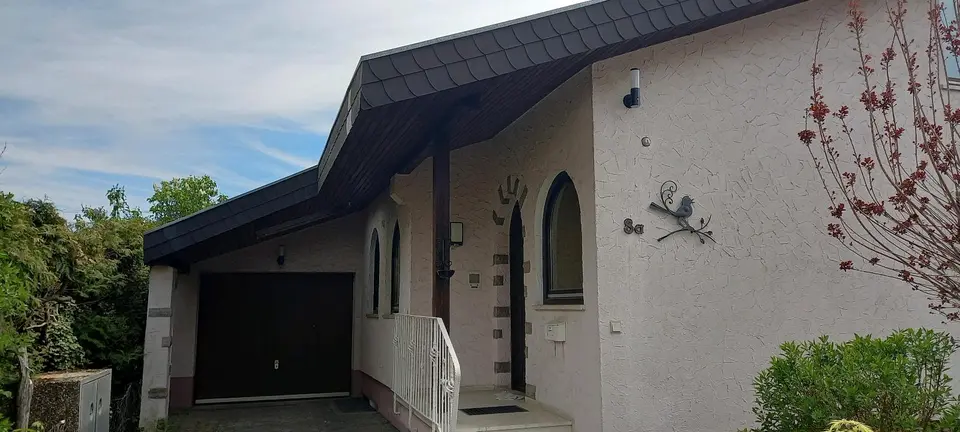 7 Zimmer Haus mit 200 m² in Würzburg – Bild 1