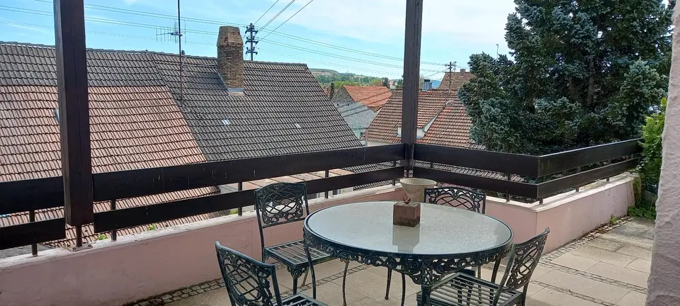 7 Zimmer Haus mit 200 m² in Würzburg – Bild 3
