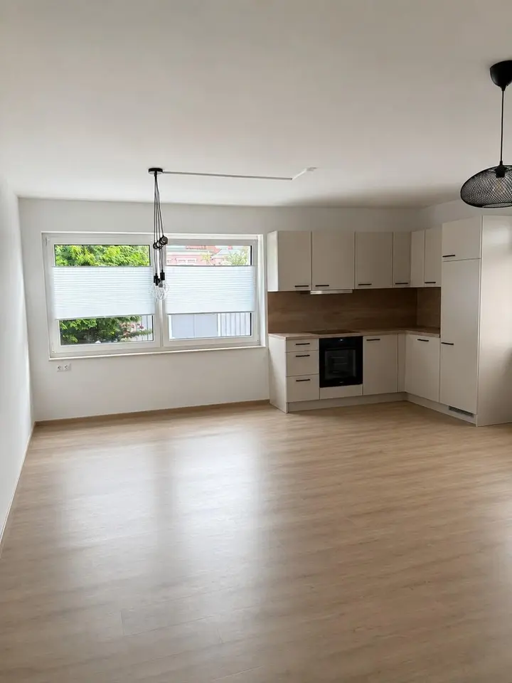 3 Zimmer Wohnung mit 83 m² in Stralsund – Bild 1