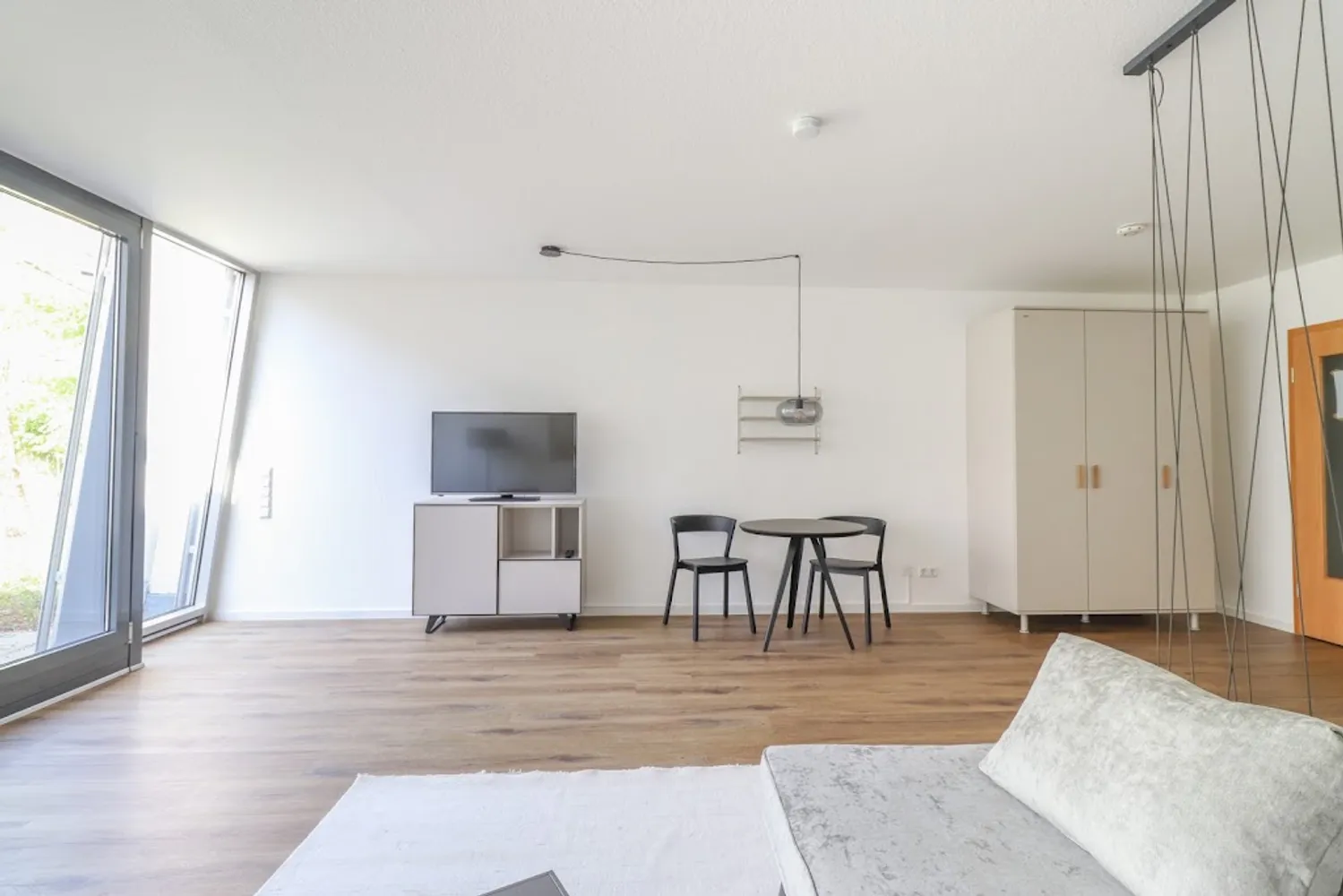 1 Zimmer Wohnung mit 53 m² in Stuttgart – Bild 3