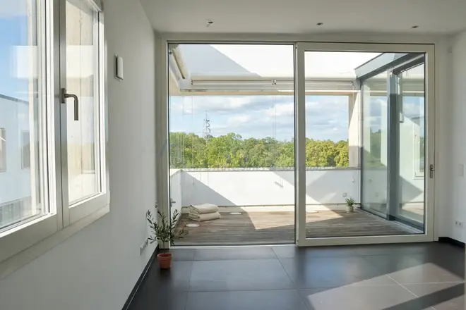 4 Zimmer Wohnung mit 146 m² in Stuttgart – Bild 2