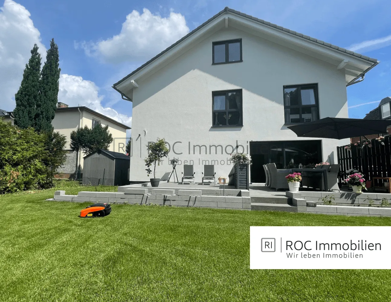 6 Zimmer Haus mit 280 m² in Berlin – Bild 1