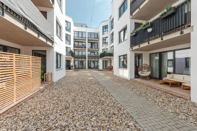 3 Zimmer Wohnung mit 83 m² in Magdeburg – Bild 2