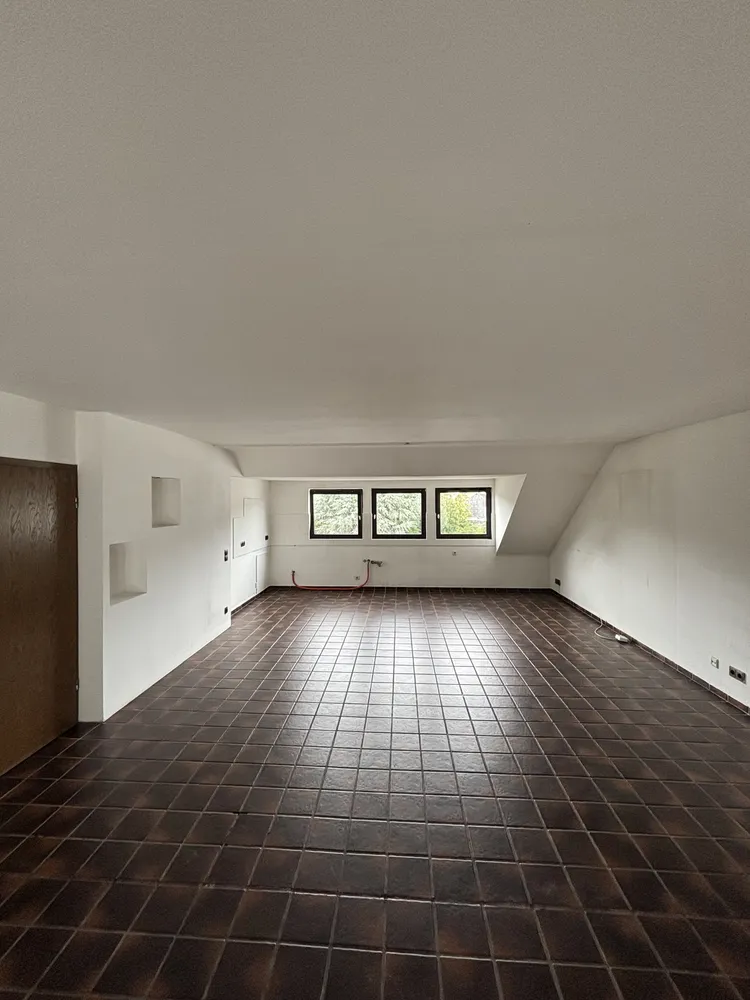 4 Zimmer Wohnung mit 160 m² in Bonn – Bild 3