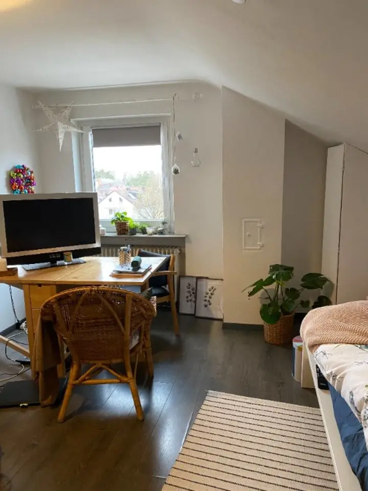 WG-Zimmer mit 15 m² in Nürnberg – Bild 1