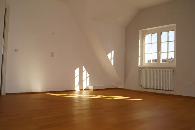 9 Zimmer Haus mit 326 m² in Pforzheim – Bild 2