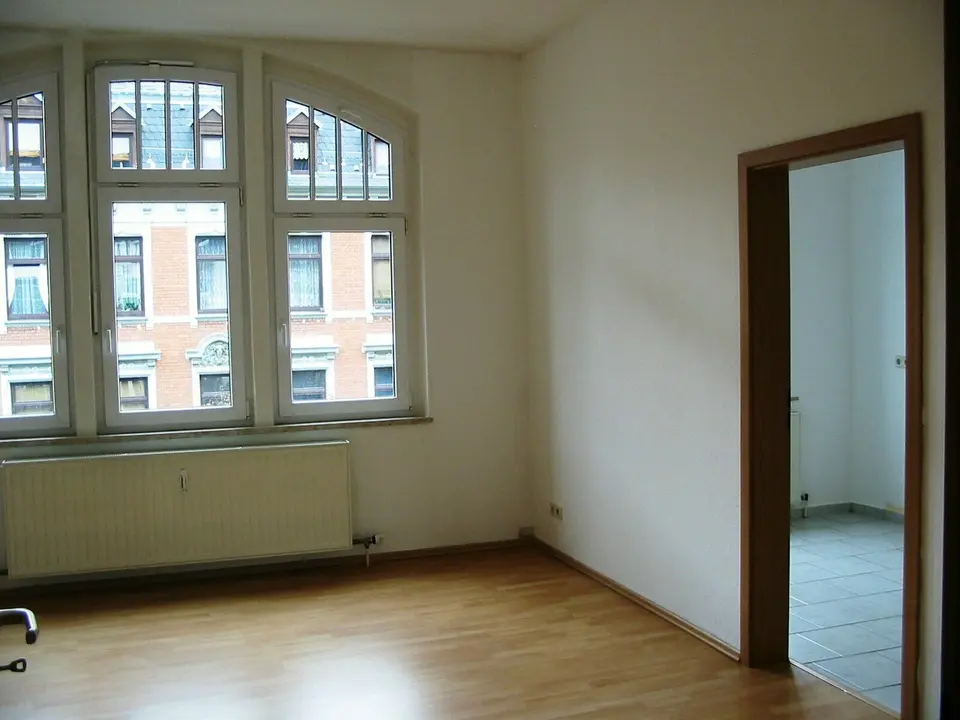 3 Zimmer Wohnung mit 80 m² in Plauen – Bild 2