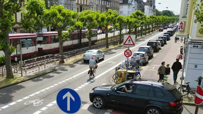 WG-Zimmer mit 20 m² in Düsseldorf – Bild 2