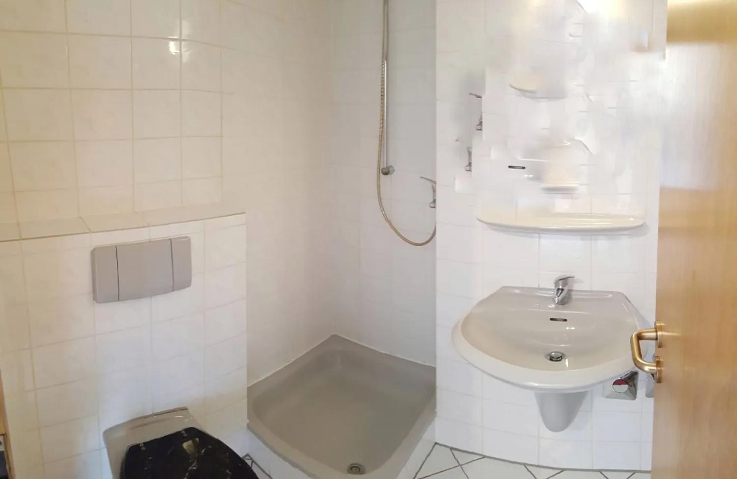 1 Zimmer Wohnung mit 23 m² in Saarbrücken – Bild 5