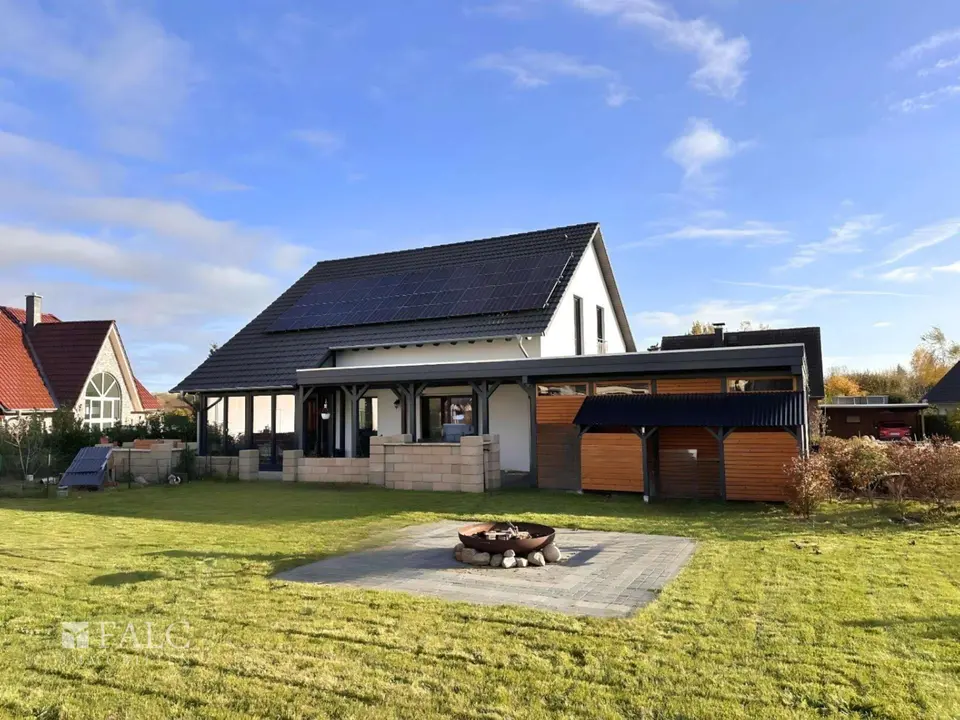 6 Zimmer Haus mit 184 m² in Schwerin – Bild 2