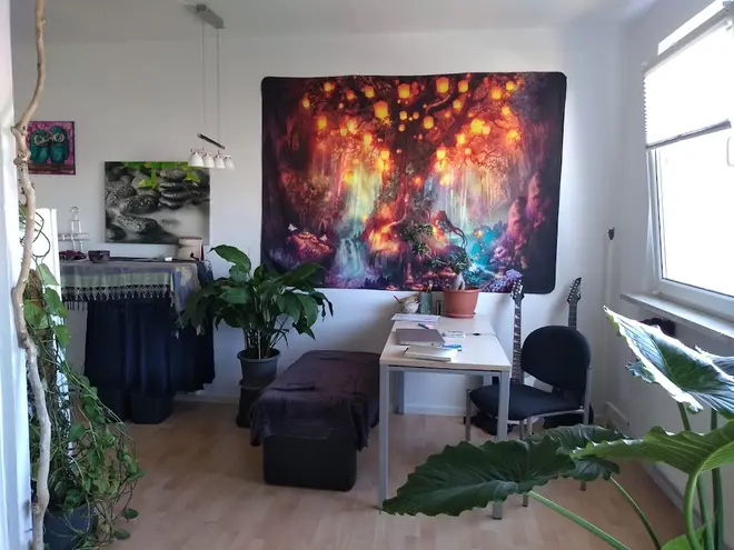 2 Zimmer Wohnung mit 49 m² in Halle (Saale) – Bild 2