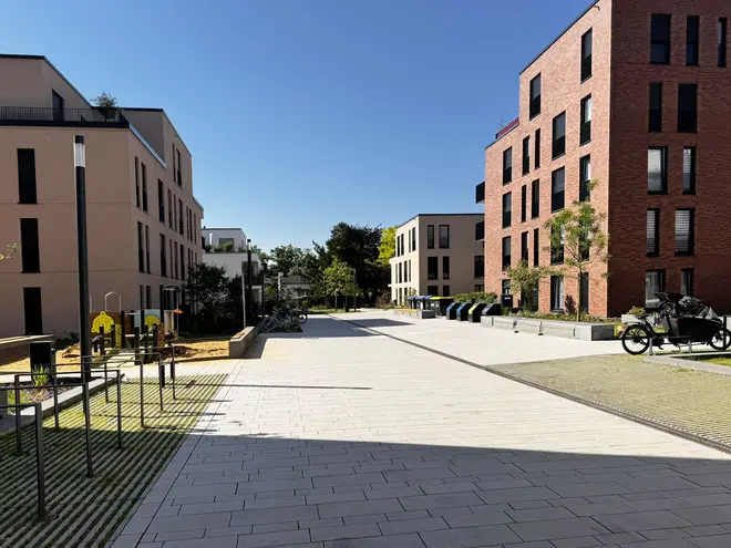2 Zimmer Wohnung mit 76 m² in Köln – Bild 1
