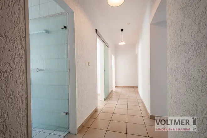 4 Zimmer Wohnung mit 120 m² in Saarbrücken – Bild 4