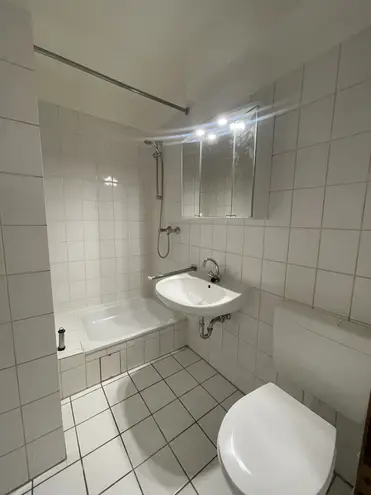 1 Zimmer Wohnung mit 35 m² in Wiesbaden – Bild 4