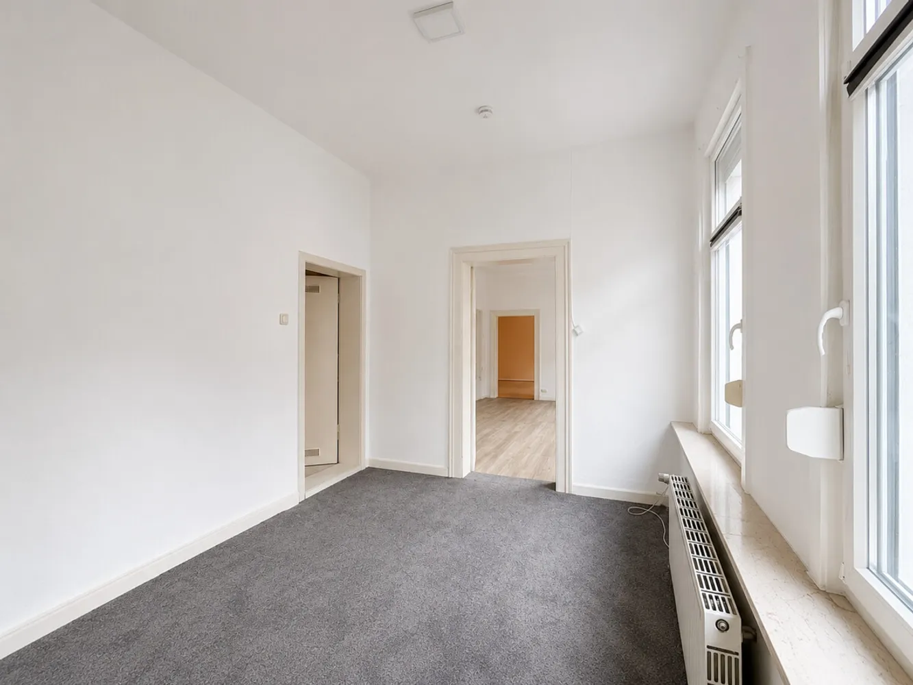 3 Zimmer Wohnung mit 110 m² in Hameln – Bild 4