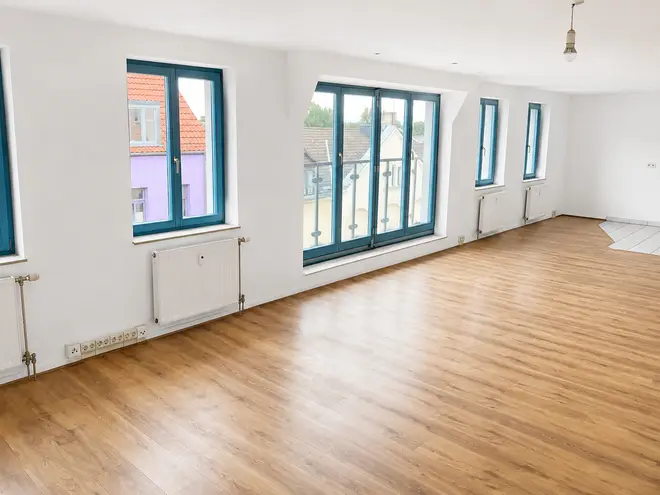 3 Zimmer Wohnung mit 105 m² in Magdeburg – Bild 1