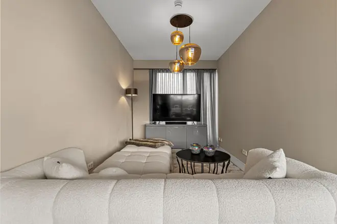 5 Zimmer Wohnung mit 240 m² in Hamburg – Bild 7