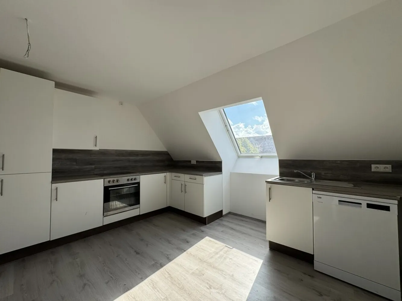 3 Zimmer Wohnung mit 77 m² in Kiel – Bild 1