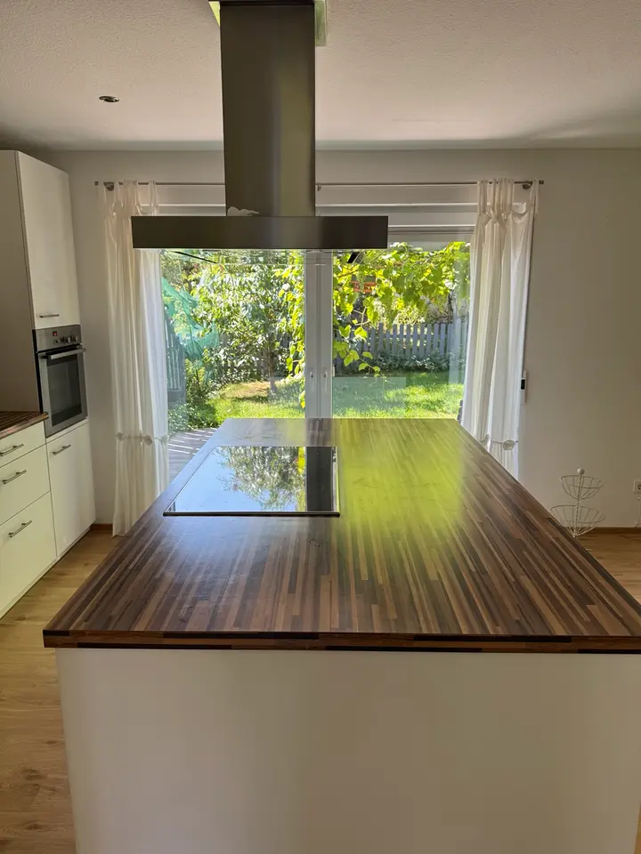 6 Zimmer Haus mit 136 m² in Stuttgart – Bild 1