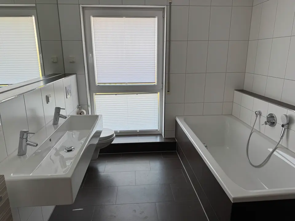 6 Zimmer Haus mit 136 m² in Stuttgart – Bild 8