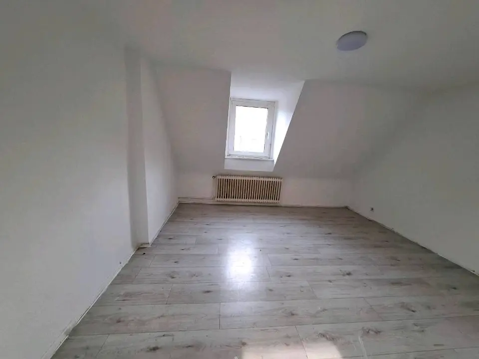3 Zimmer Wohnung mit 70 m² in Emden – Bild 1