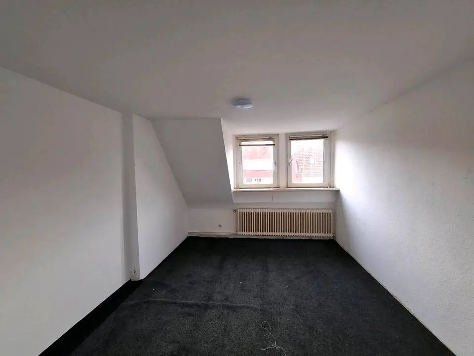 3 Zimmer Wohnung mit 70 m² in Emden – Bild 2