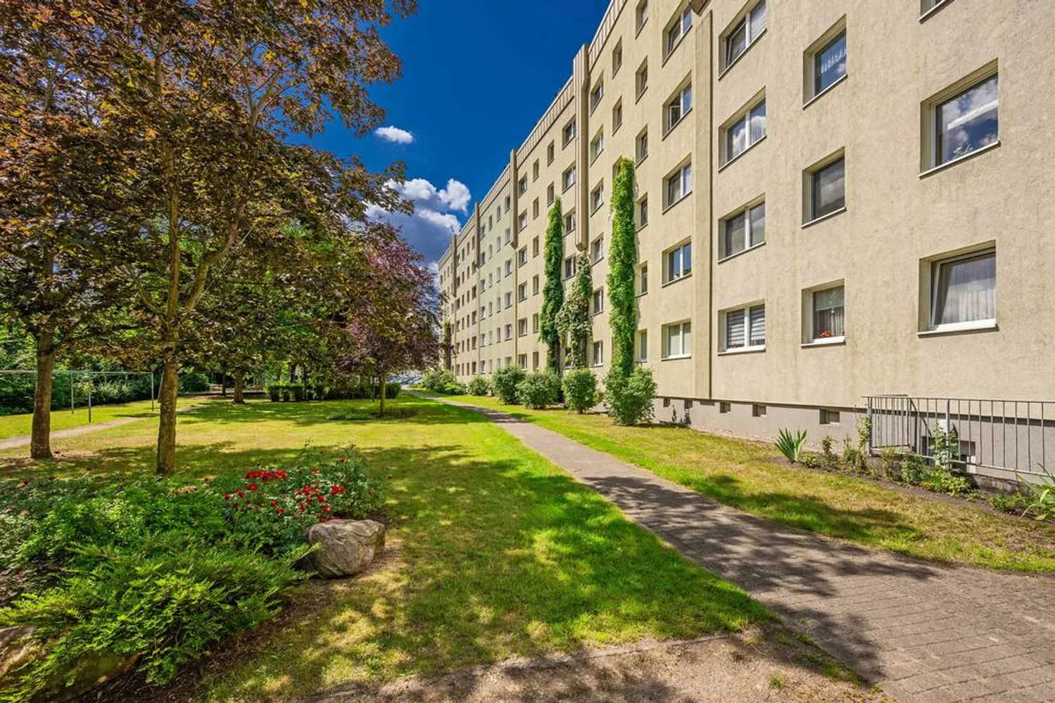 3 Zimmer Wohnung mit 59 m² in Neubrandenburg – Bild 2