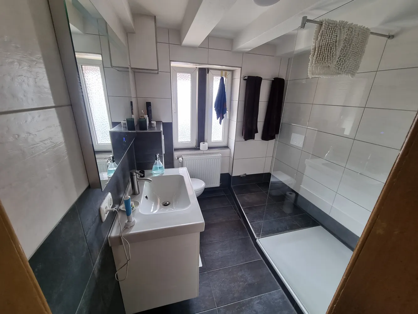 3 Zimmer Wohnung mit 100 m² in Aschaffenburg – Bild 1