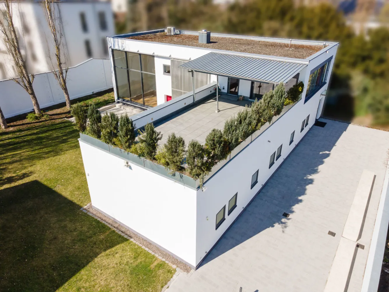 6 Zimmer Wohnung mit 308 m² in Regensburg – Bild 1