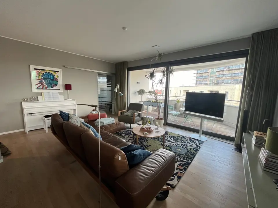 7 Zimmer Wohnung mit 232 m² in Erfurt – Bild 1
