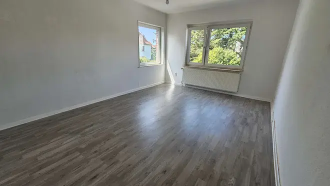 4 Zimmer Wohnung mit 90 m² in Hannover – Bild 1