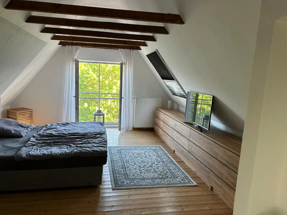3 Zimmer Wohnung mit 106 m² in Emden – Bild 2