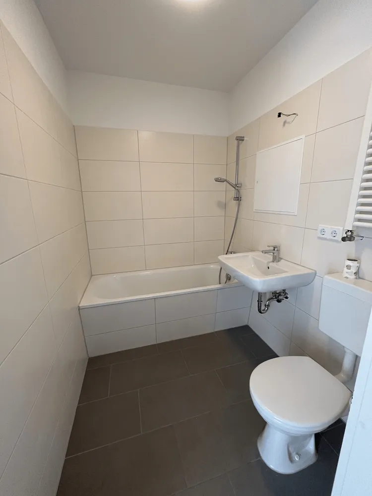 3 Zimmer Wohnung mit 56 m² in Dessau-Roßlau – Bild 4