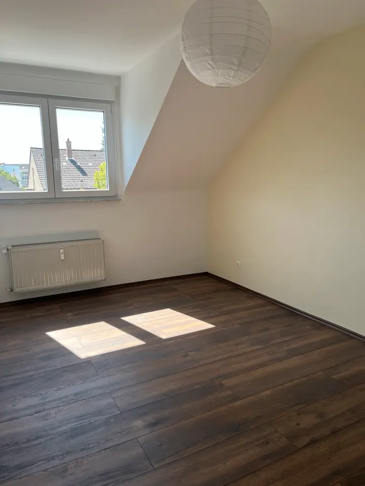 5 Zimmer Wohnung mit 100 m² in Hanau – Bild 6