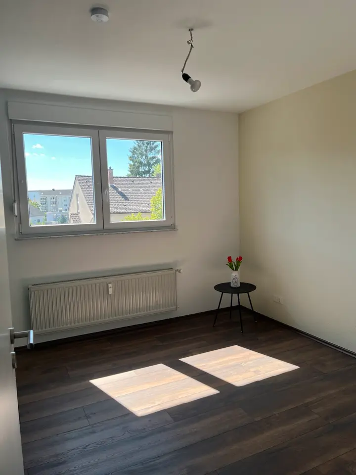 5 Zimmer Wohnung mit 100 m² in Hanau – Bild 8