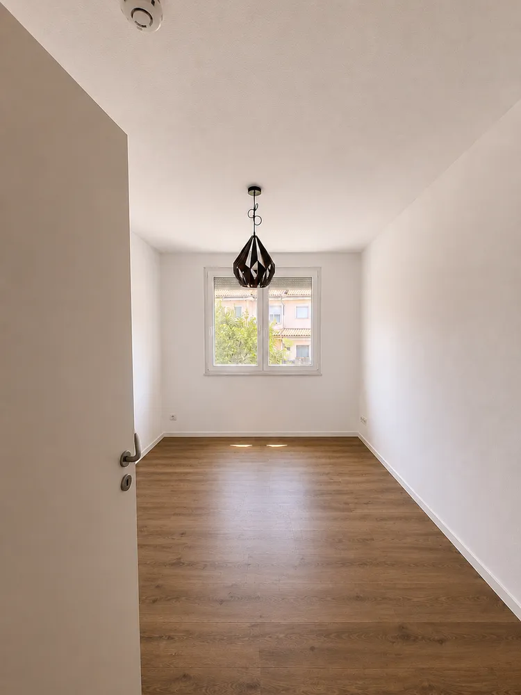4 Zimmer Wohnung mit 102 m² in Stuttgart – Bild 7