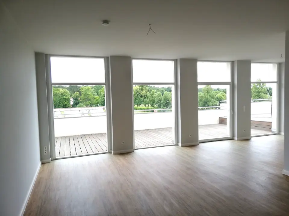 2 Zimmer Wohnung mit 97 m² in Neubrandenburg – Bild 5